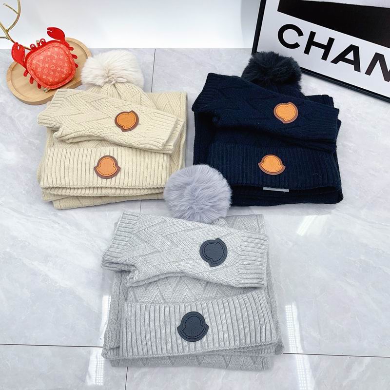 Moncler Scarf Hat Gloves dx07
